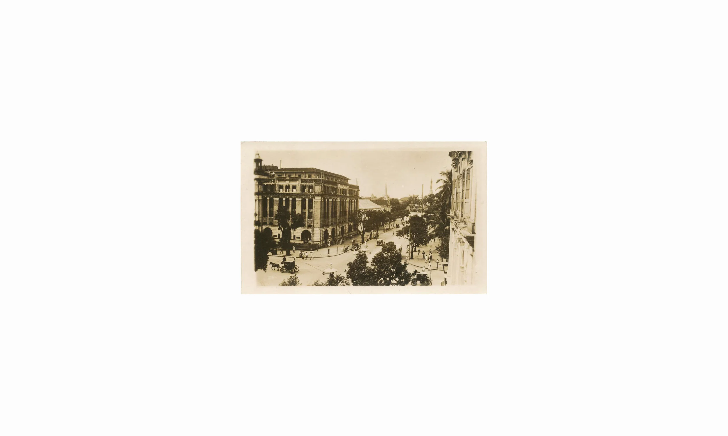 Mahabandoola Road 1940s.jpg