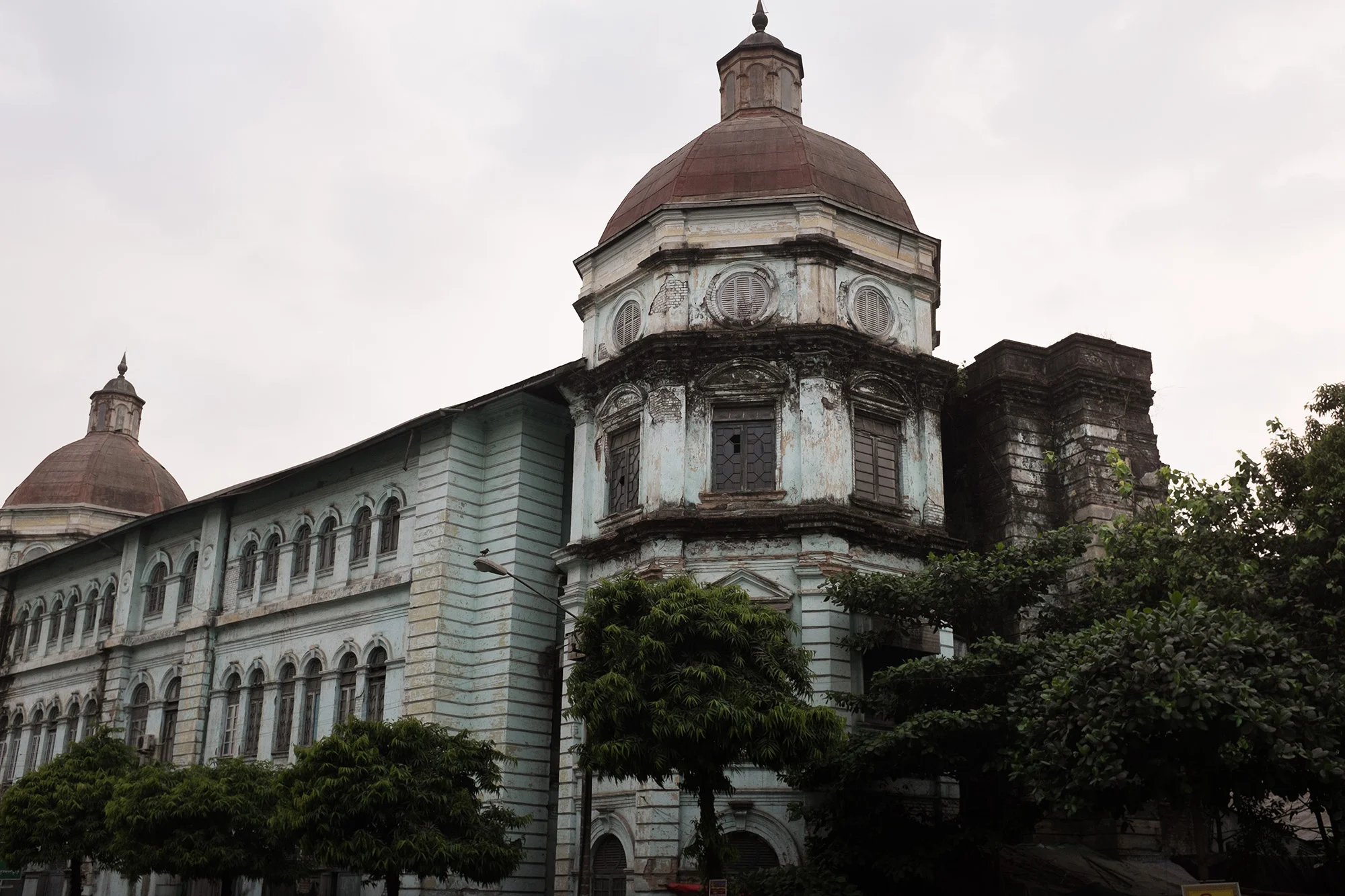 Courthouse on the corner of Pansodan and Strand.