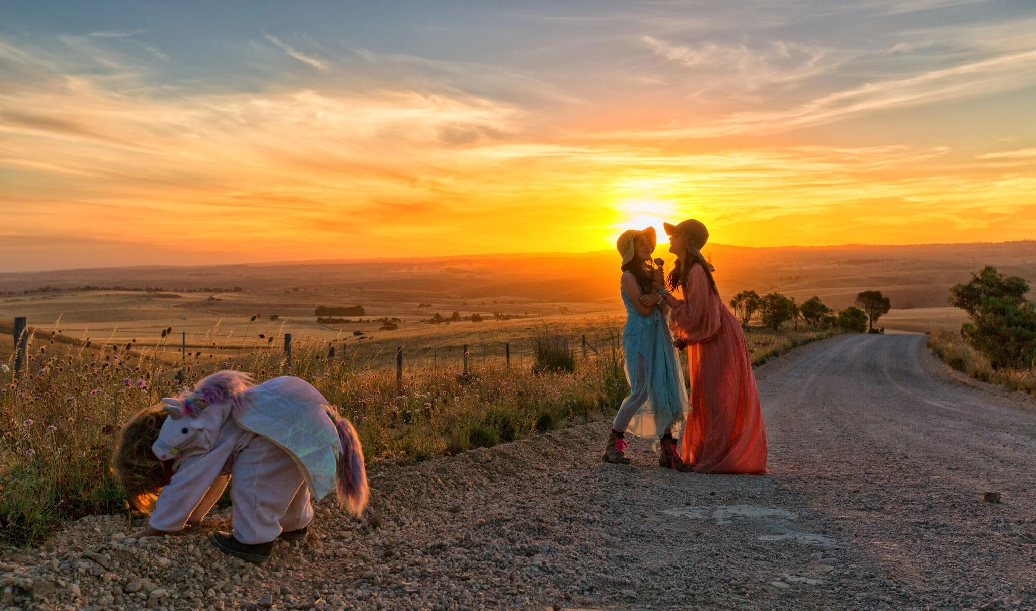 Matthew Symons/DIDI Photos and Mariana Mezic: Joint