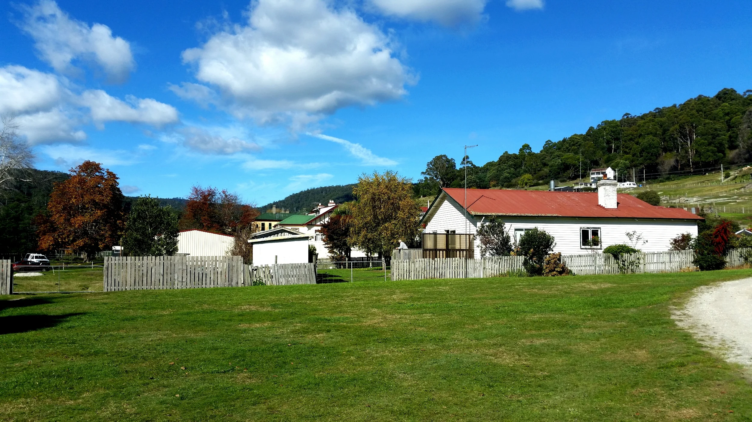 side view of cottage
