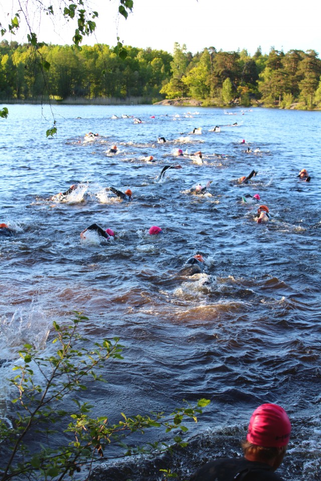 swimrun-hellas3-640x960.jpg