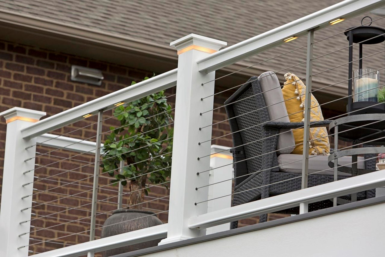 timbertech-deck-lighting-ideas-under-rail-and-post-cap-lights.png