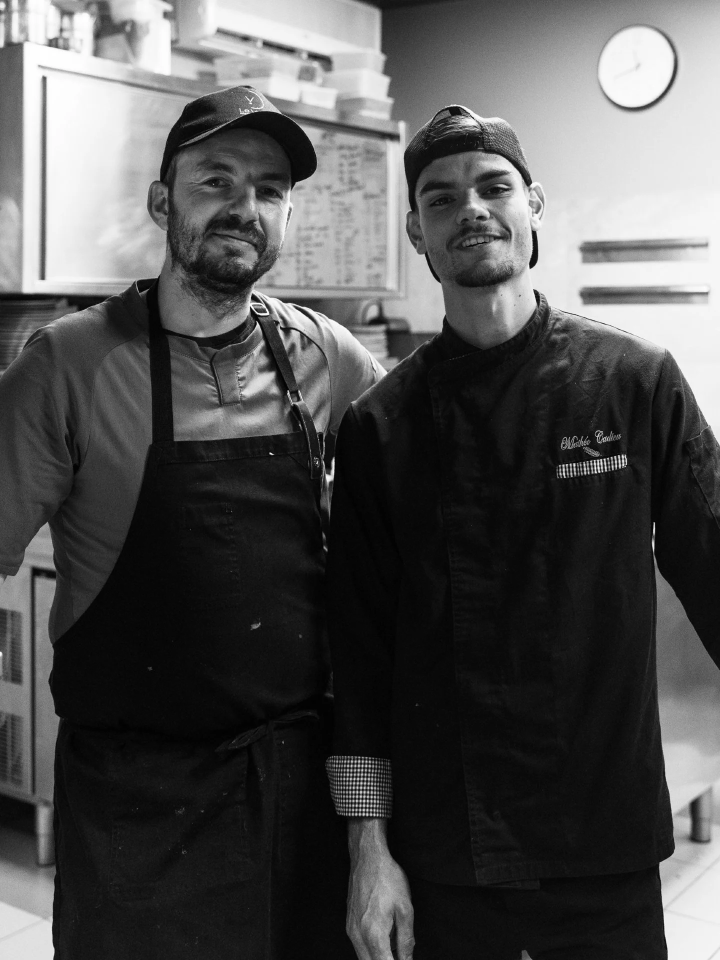 MATH&Eacute;O | Sous-Chef Junior 👨🏻&zwj;🍳
👏 Une belle &eacute;volution au sein de la brigade, depuis l'obtention de sa mention compl&eacute;mentaire en p&acirc;tisserie en 2023 &agrave; Chef de partie en 2024-25, Math&eacute;o poursuit aujourd&rs