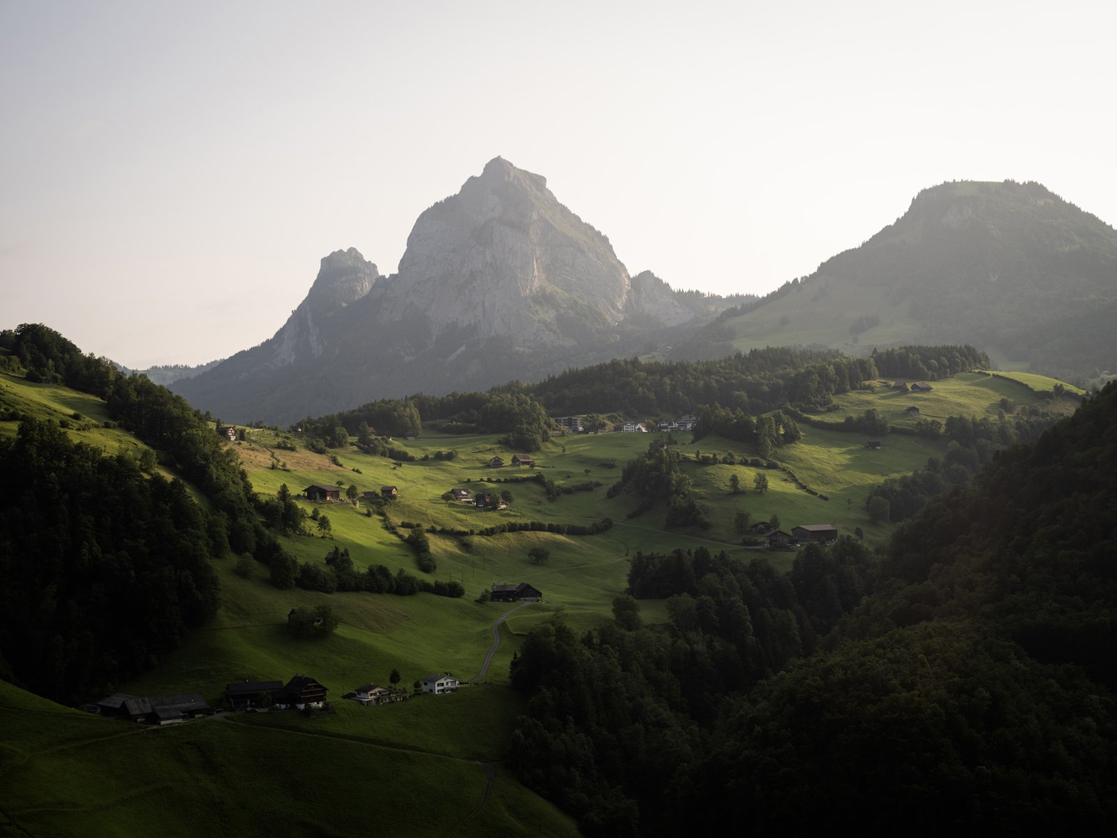 Stoos_Schwinget_DSF2920.jpg