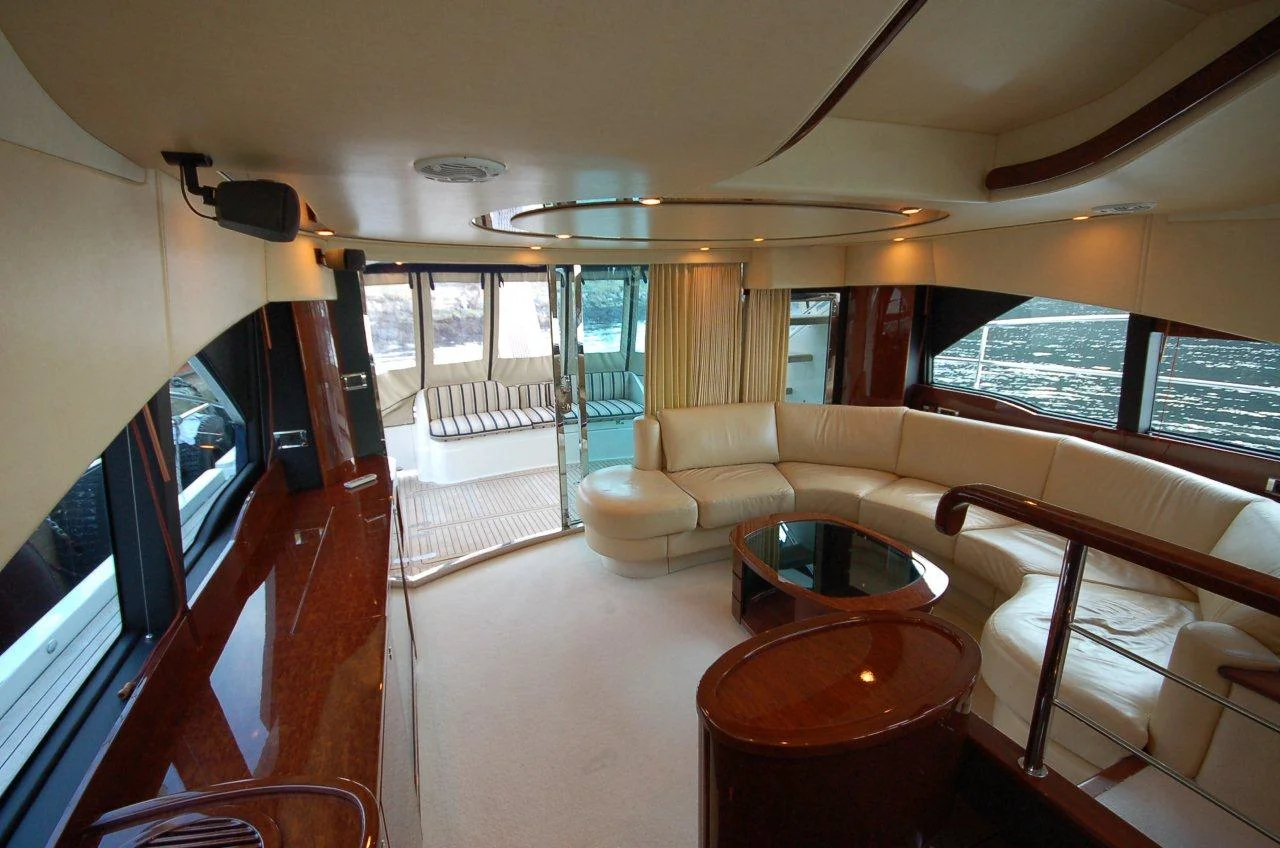 Lounge main B.jpg