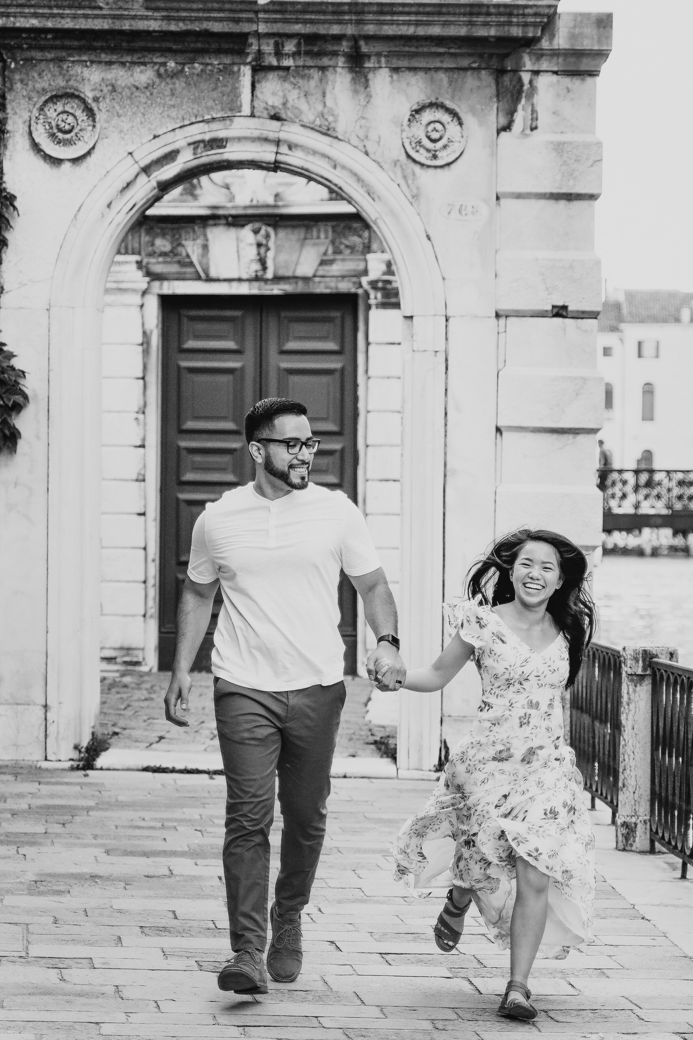 Fotografo-venezia-elopement-in-venice-honeymoon-in-venice-photographer-in-venice-venice-honeymoon-photographer-venice-photographer-elopement-venice-photographer - R&D 02.jpg