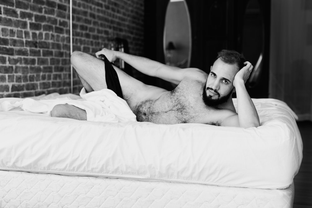 JTNoirStudios_Andres_Male_Boudoir_Portraits_Blackandwhite-12.jpg