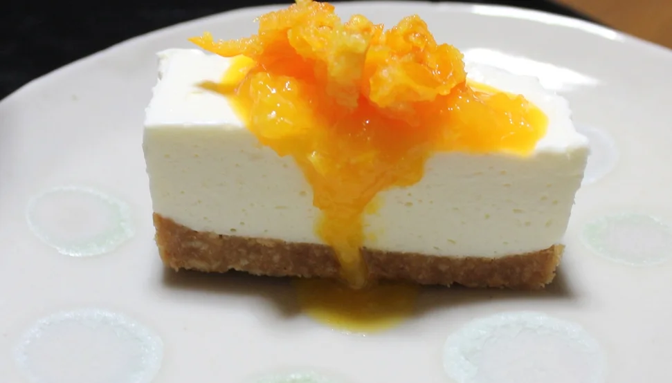 ホワイトチョコのレアチーズケーキ