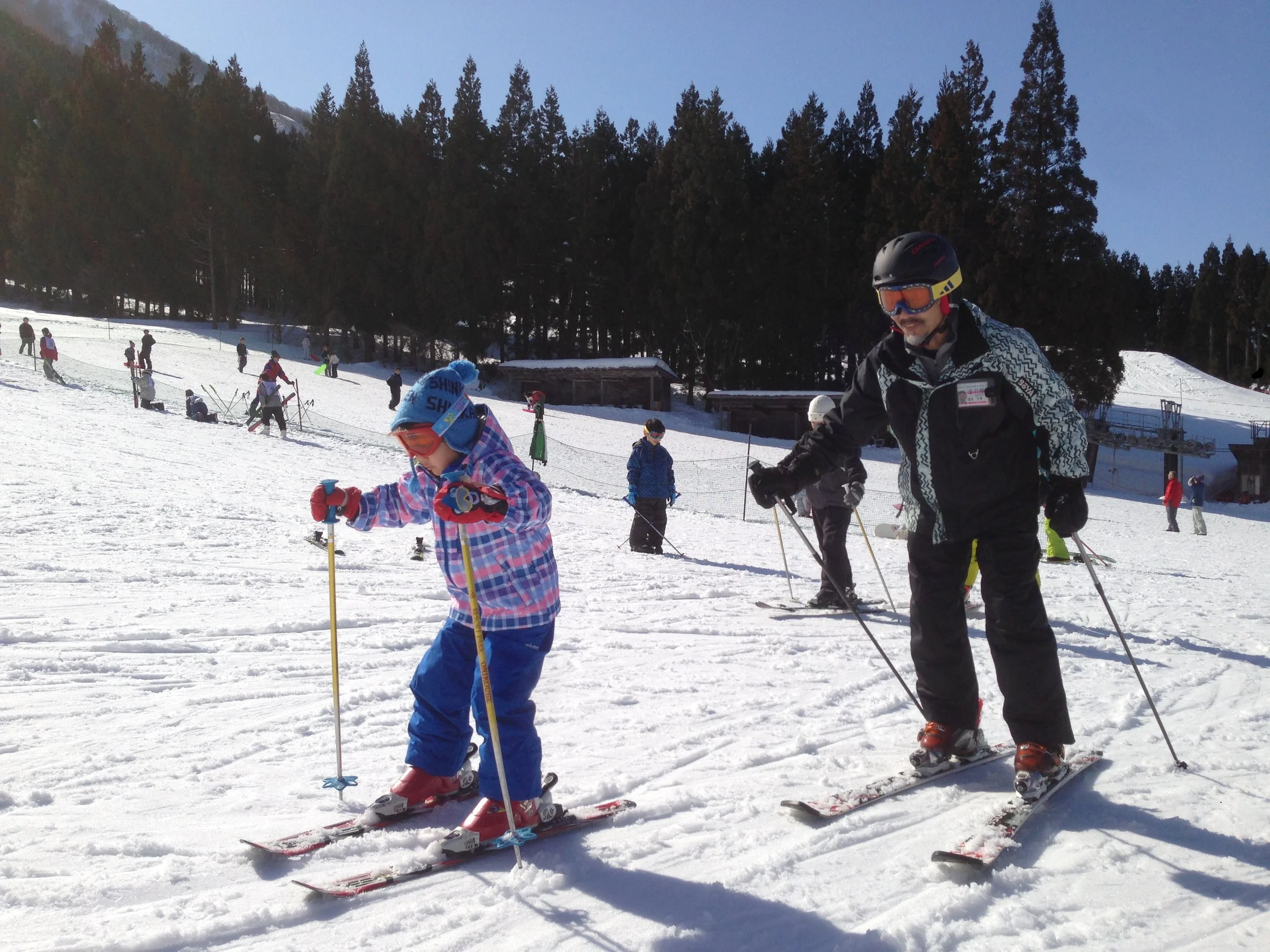 スキー指導は今年も遊佐文博さんと加藤久さん。