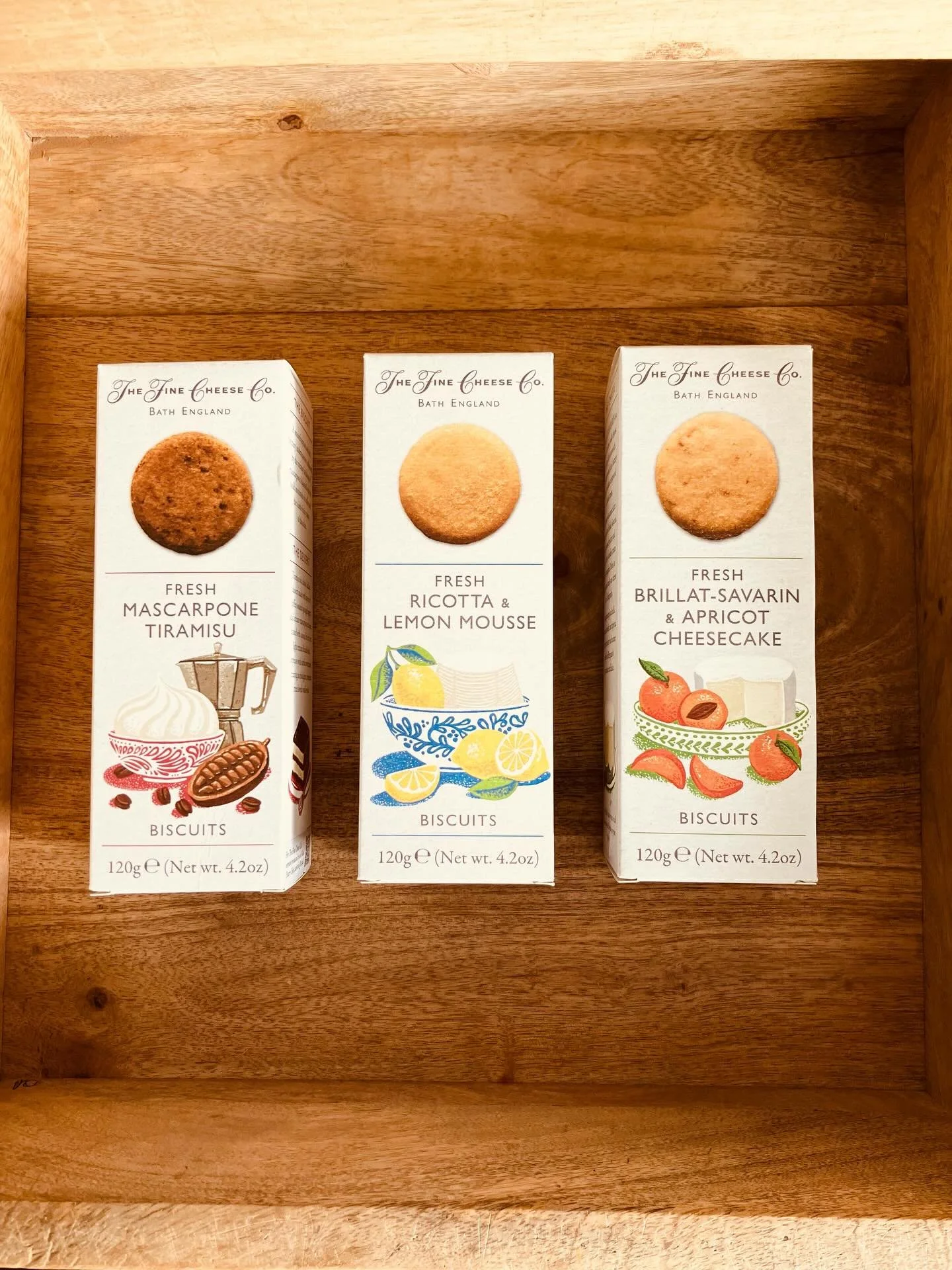 Who needs these in their life? 

Thanks to @thefinecheeseco we&rsquo;ve got some delicious new biscuits to try.