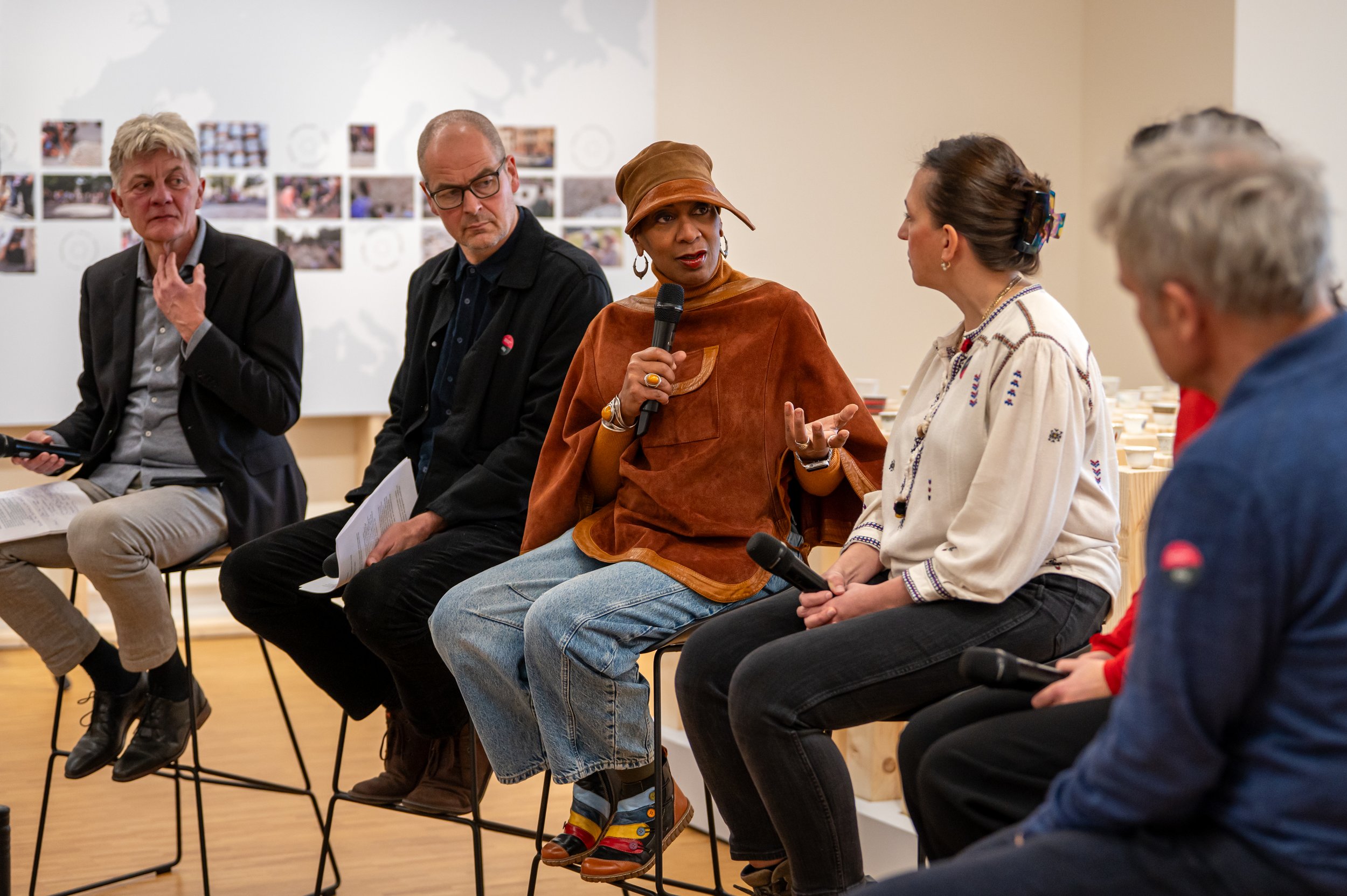2025-CoM-conversations-KM21-kunstmuseumdenhaag-090.jpg