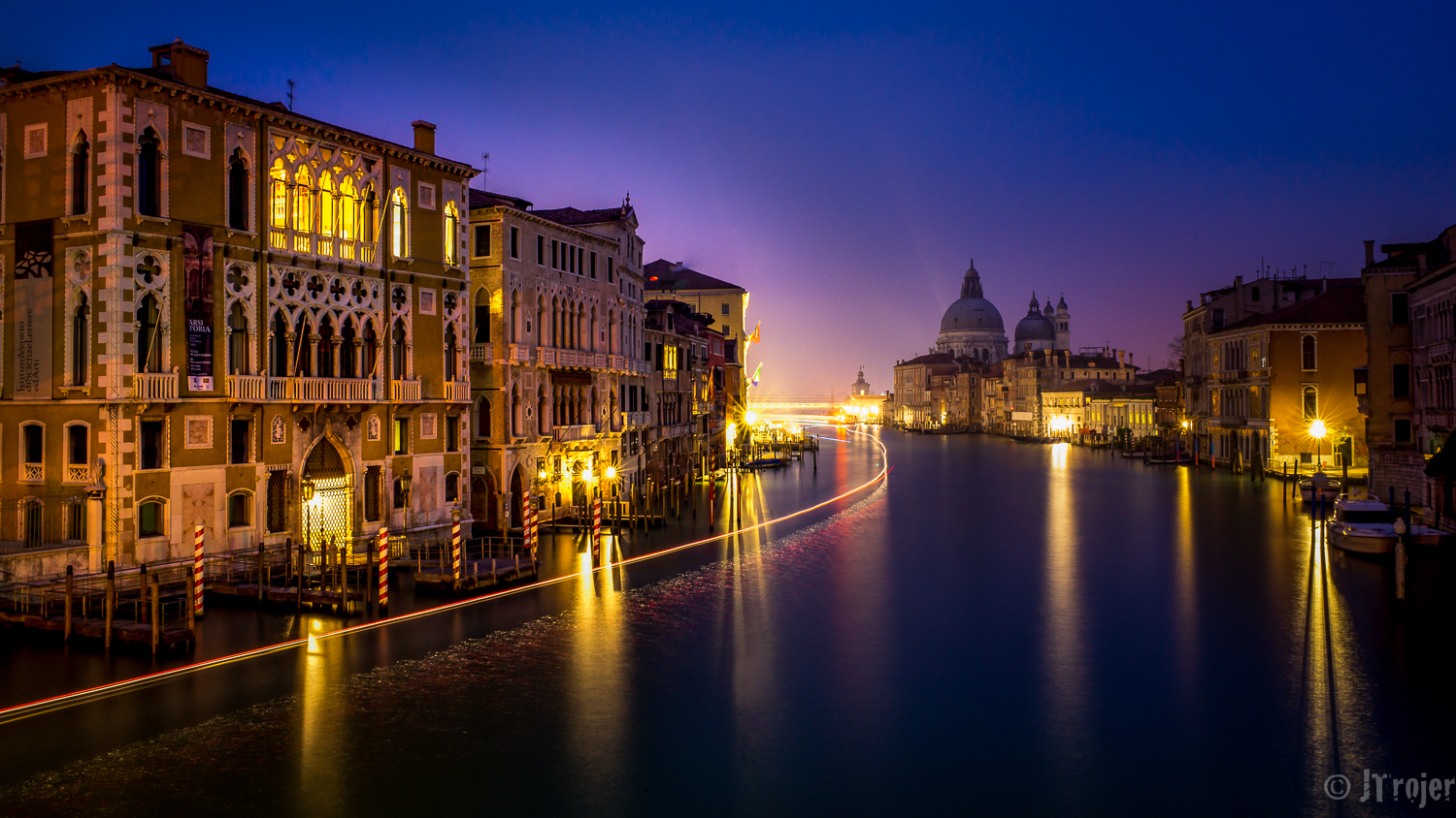 2 minute exposure