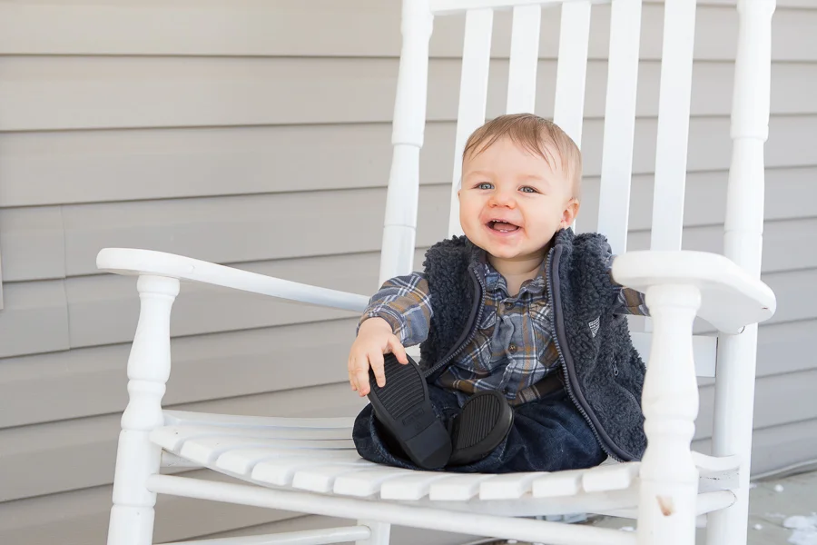9 Month Baby Portraits: Fairport NY
