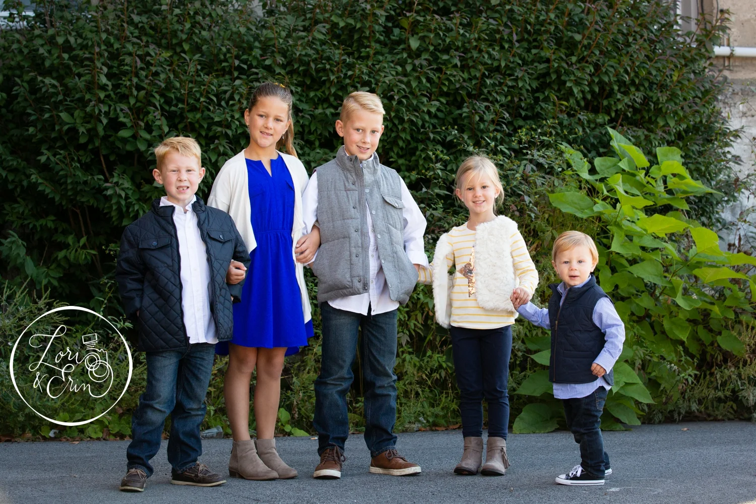 Family &amp; Cousin Portraits in Seneca Falls, NY