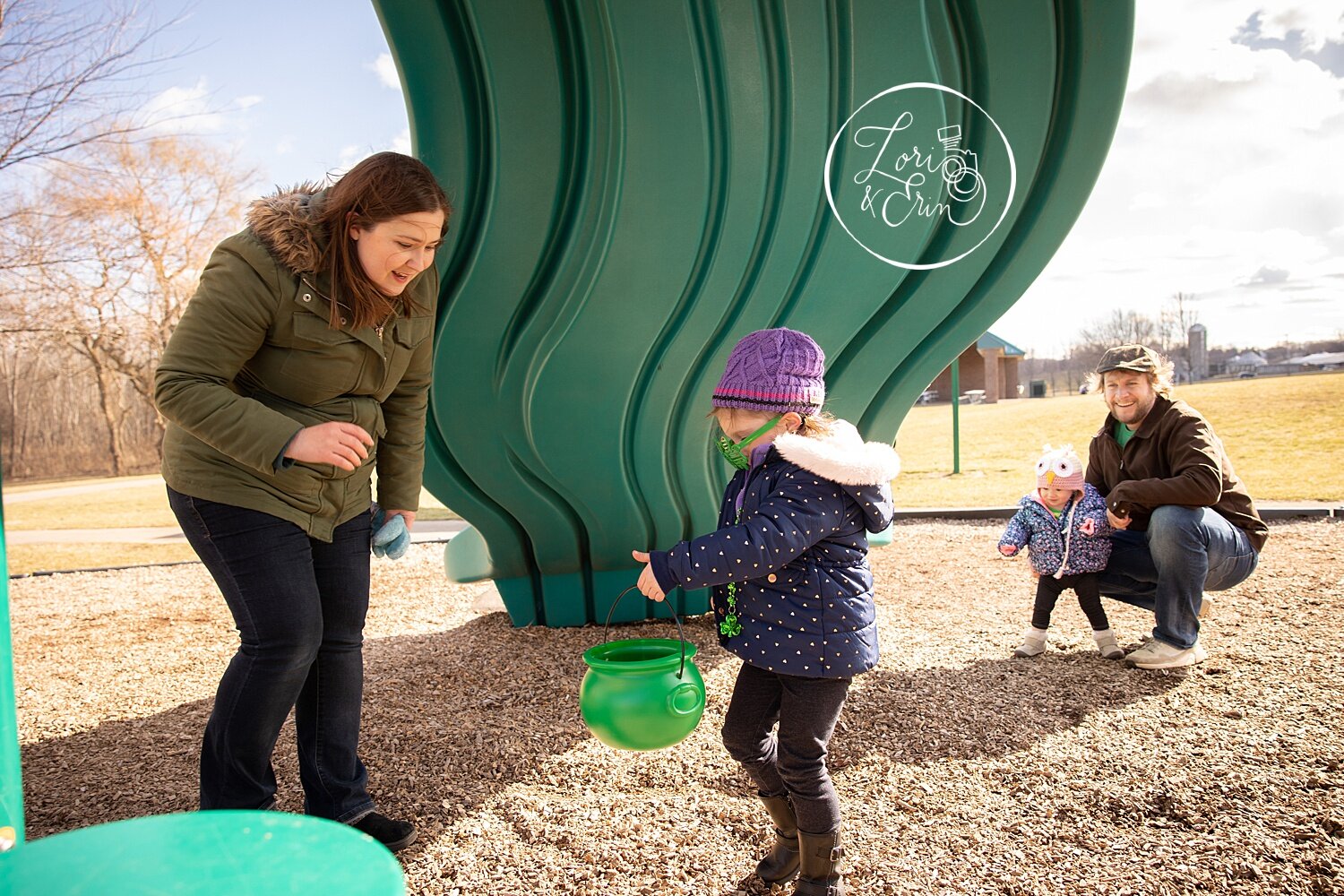 Candid Family Mini Sessions: St. Patricks' Day Scavenger Hunt
