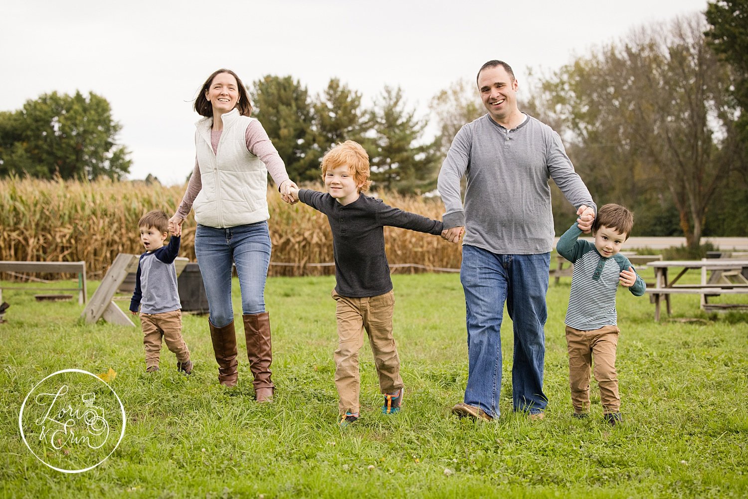 Mini Sessions at Long Acre Farms: Fairport NY Family Pictures