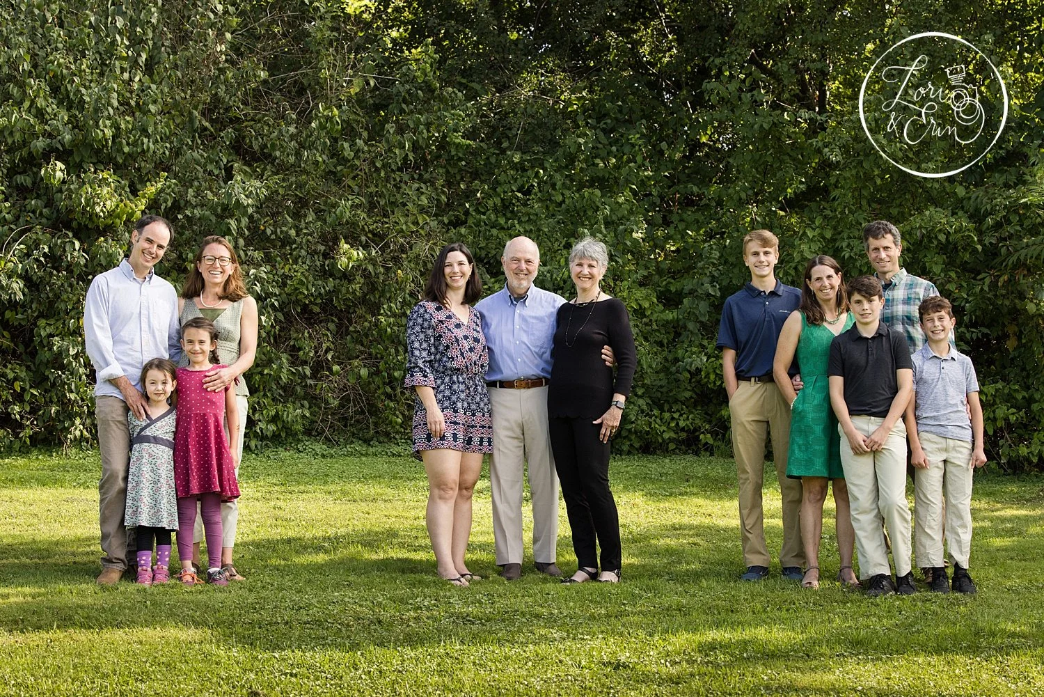 Family pictures with the whole family in Canandaigua NY