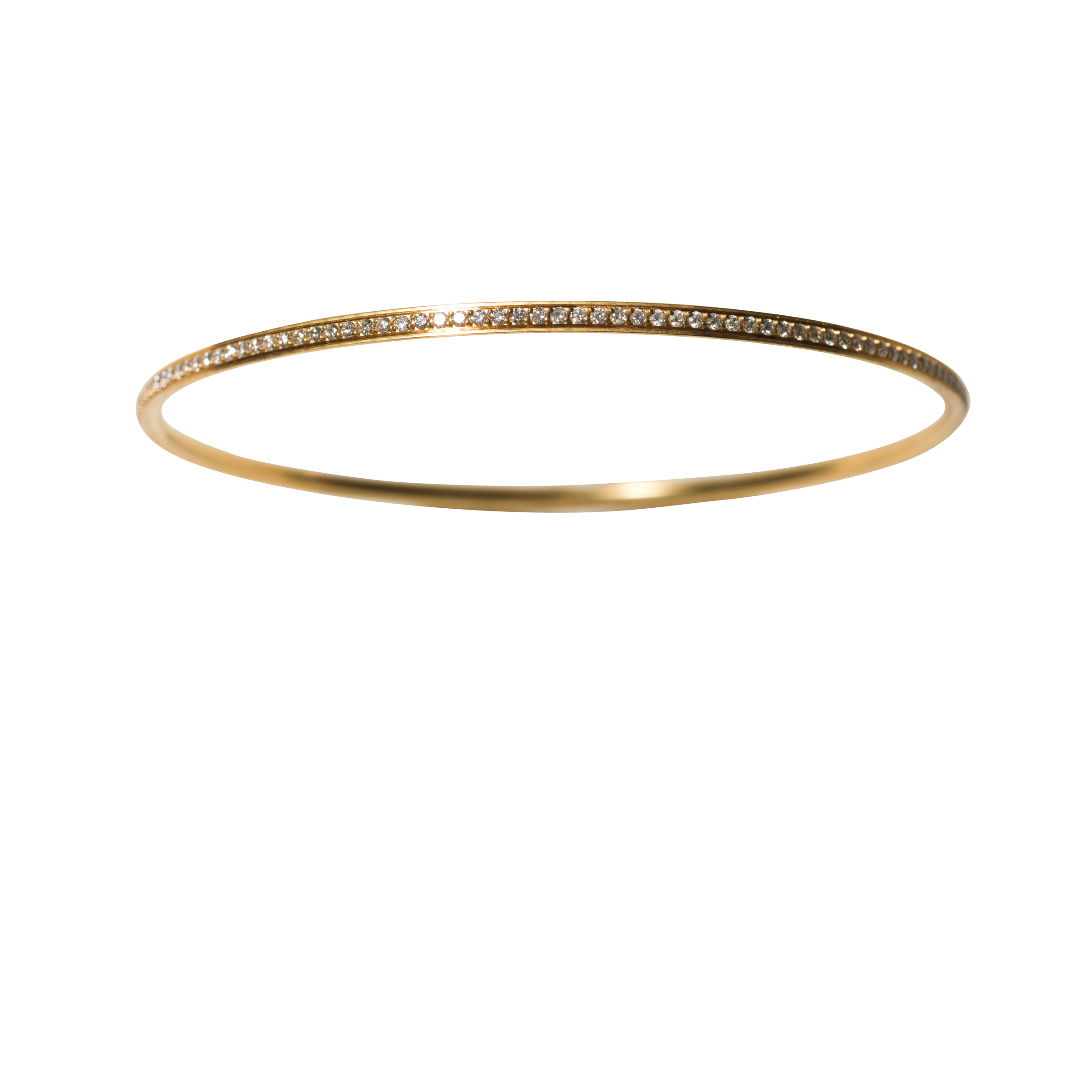 PETIT OLIVIA BRACELET 40.000 NOK Titanium and diamonds. Color of any choice