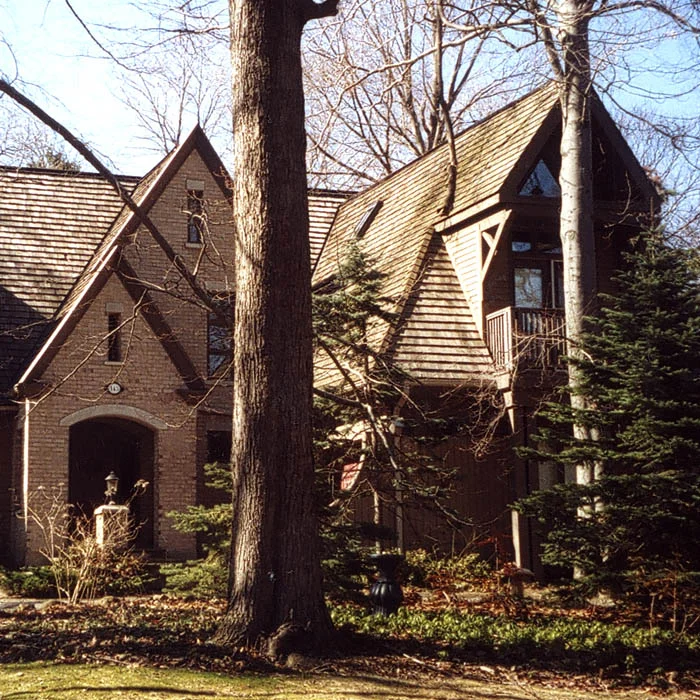 img_misshouse_01.jpg