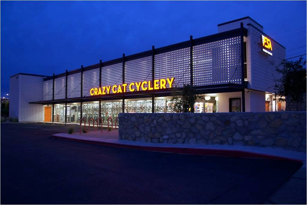  MARTINA LOREY ARCHITECTS   CRAZY CAT CYCLERY   2015 HONOR AWARD  COMMERCIAL ARCHITECTURE 