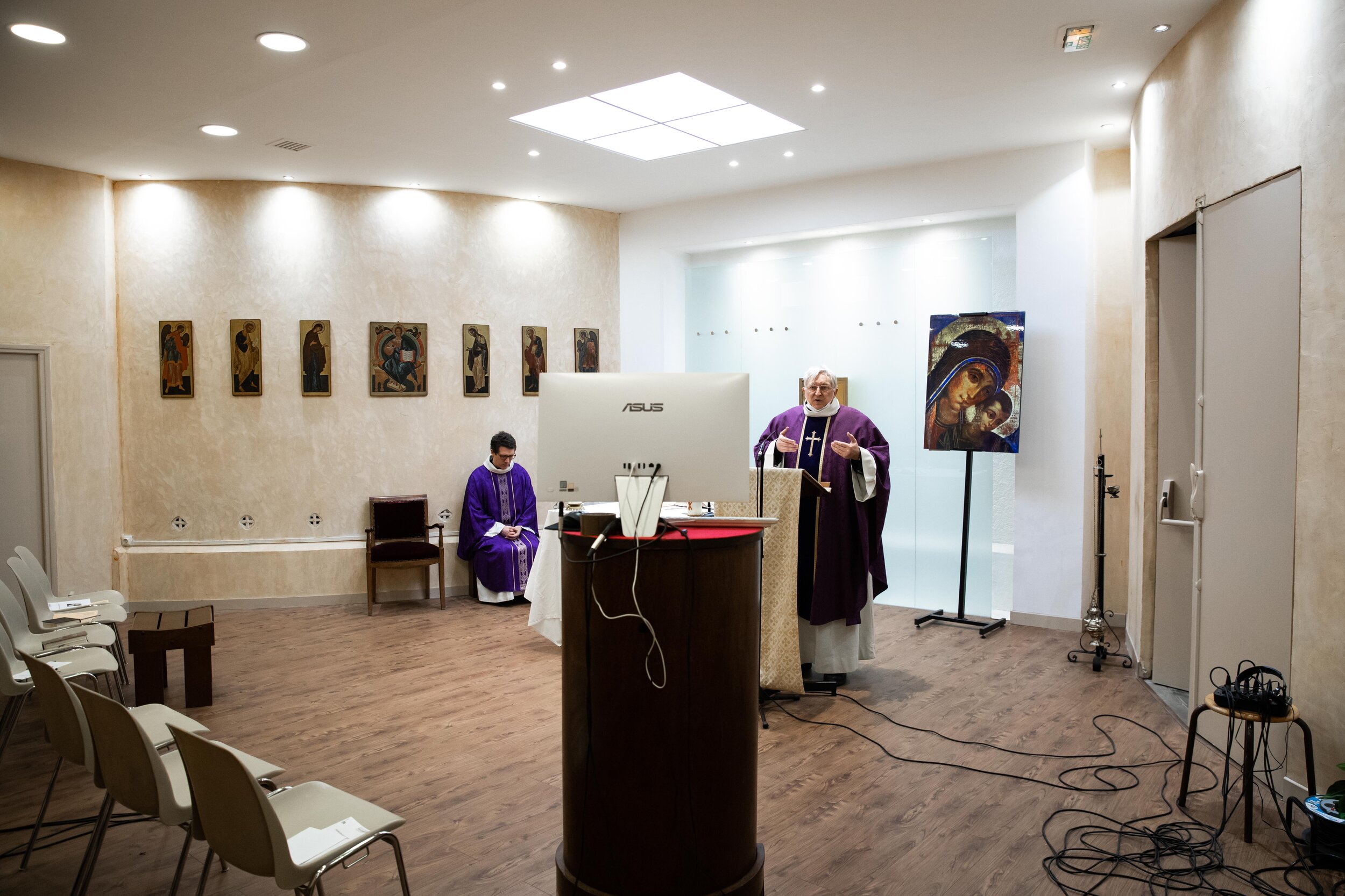   © Alexis Sciard / IP3; Paris, France, March 29, 2020  - Mass celebrated by videoconference during the Covid-19 epidemic inside the chapel of Sainte Odile church .  