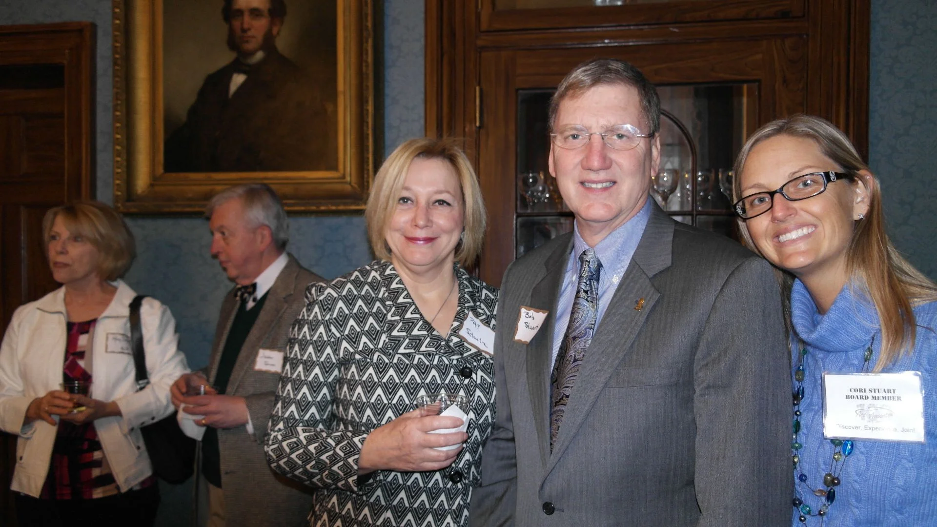 Robert Stuart and Cori Stuart – Father/daughter – descendants of John T. Stuart, Lincoln’s law partner and Mary Lincoln’s cousin. Robert Stuart is the incoming president of the Abraham Lincoln Association.
