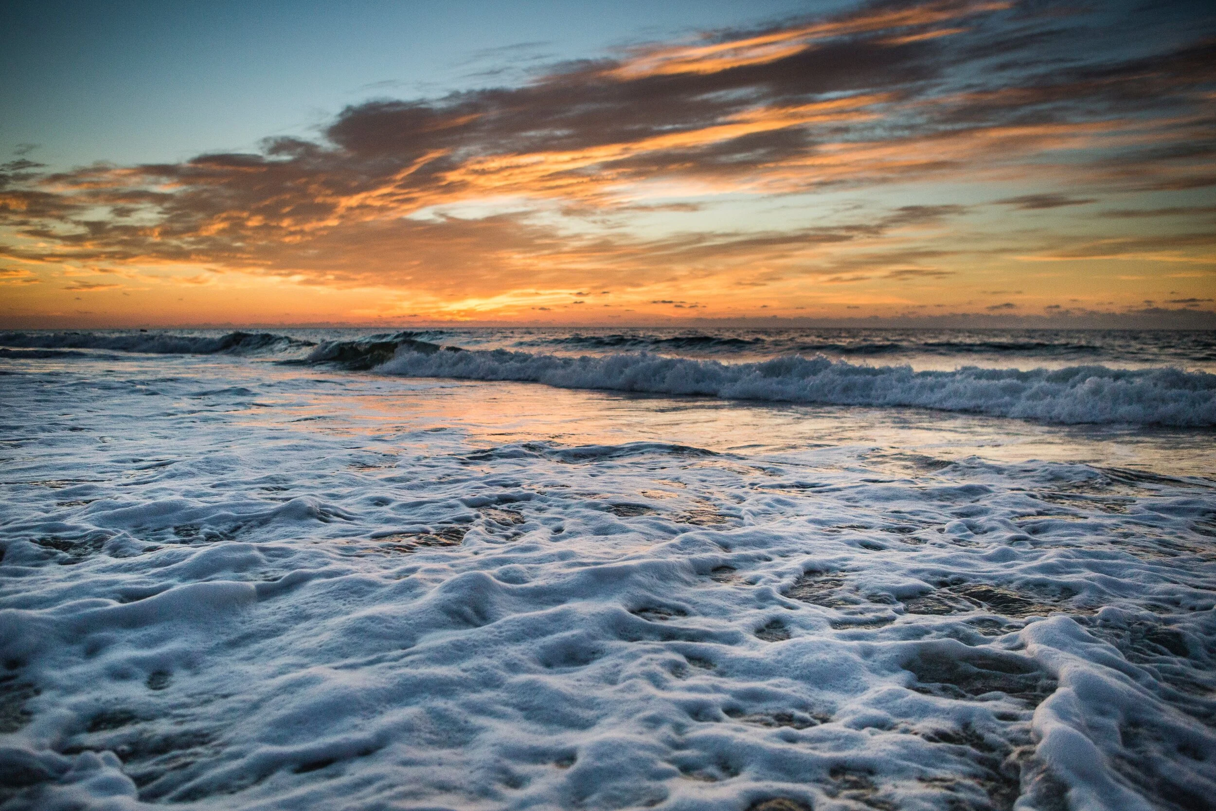 New interviews with Louie Giglio, Kevin Kelly, and Cass Langton