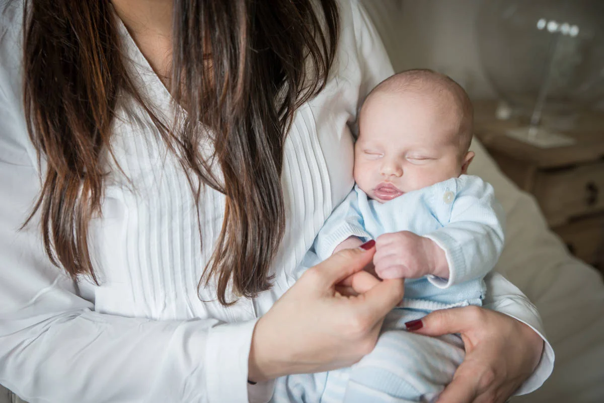 newborn photographer ilkley