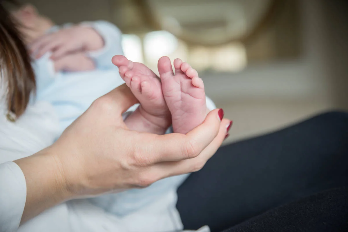 newborn photographer ilkley