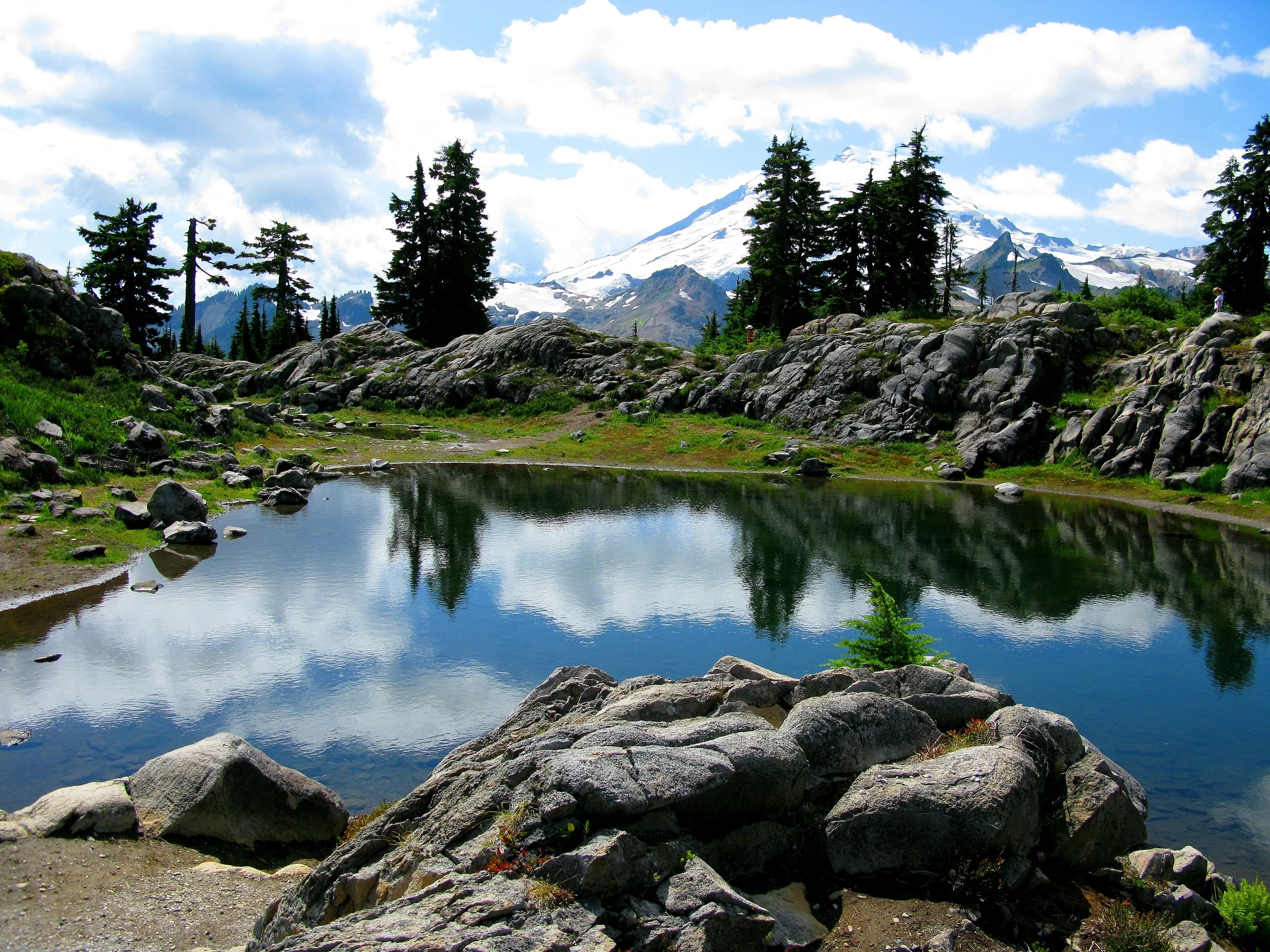 Picture Lake.JPG