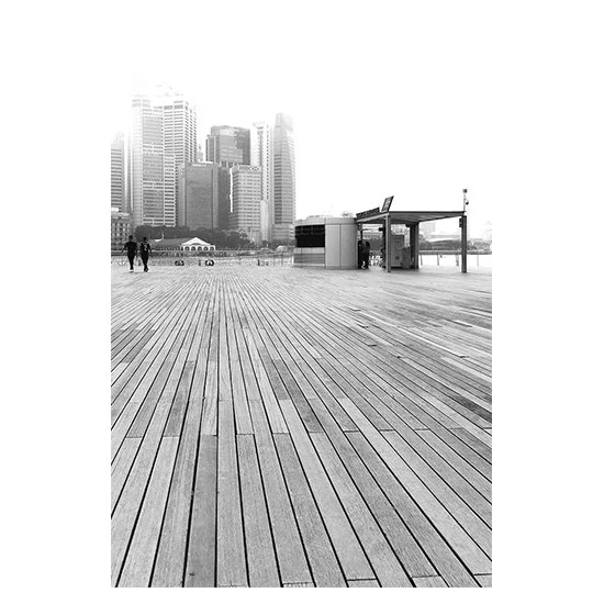 Between the Marina Bay horizon