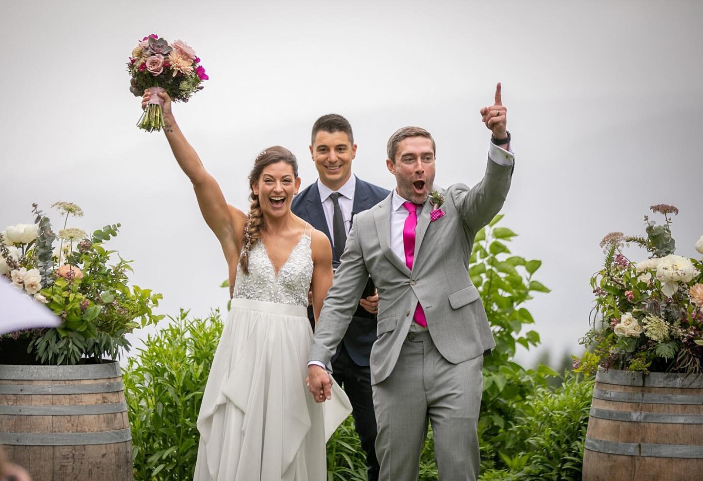 Heading into the busiest part of the wedding season like&hellip; 👏 This photo says it all! When you&rsquo;ve had to postpone and adjust and compromise, THIS right here makes it all worth it in the end. Here&rsquo;s to our 2020/2021 couples making th