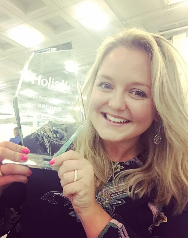 SINÉAD AFTER WINNING COMPLEMENTARY THERAPIST OF THE YEAR 2017