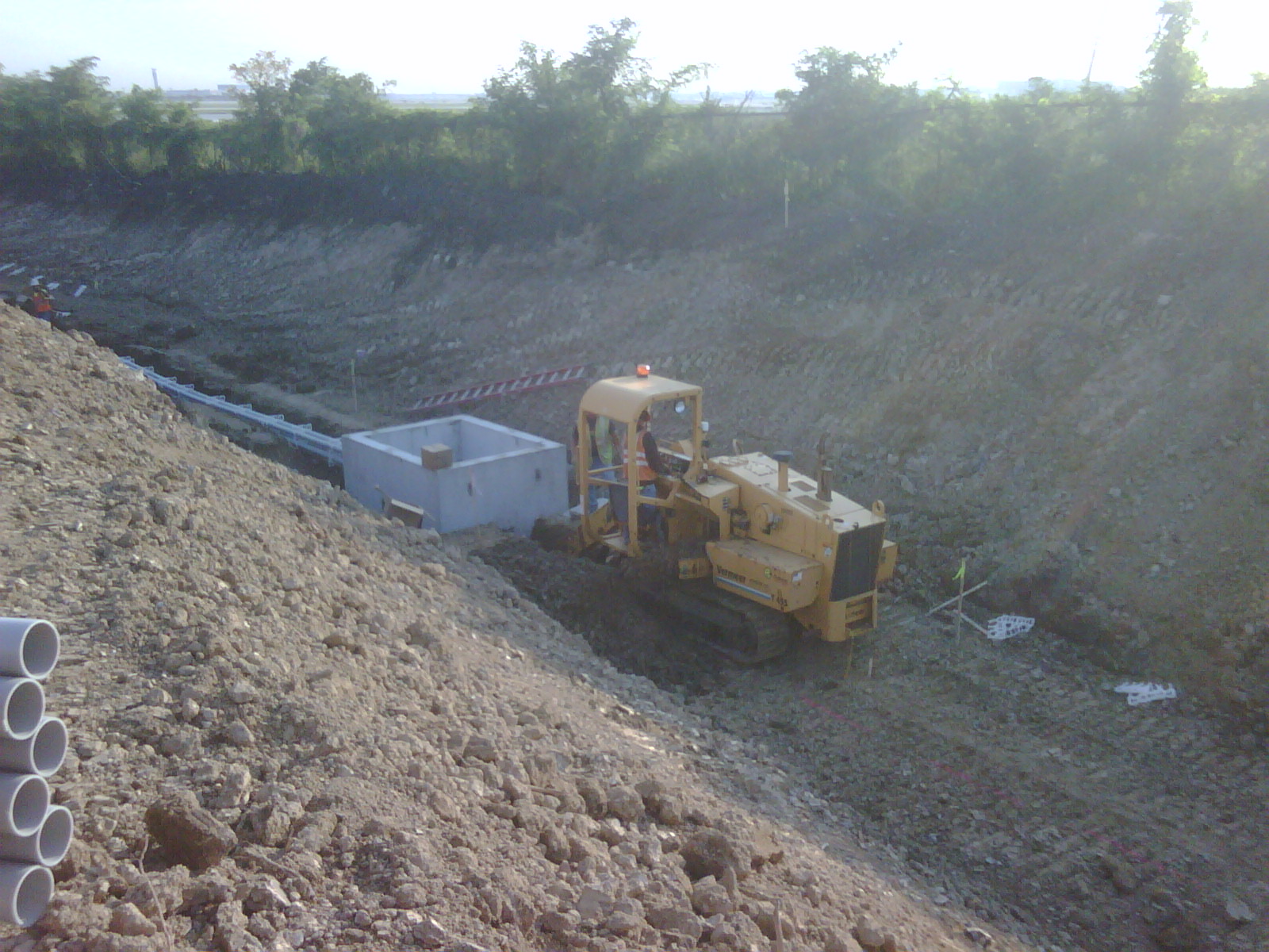 TRENCHING 2.jpg