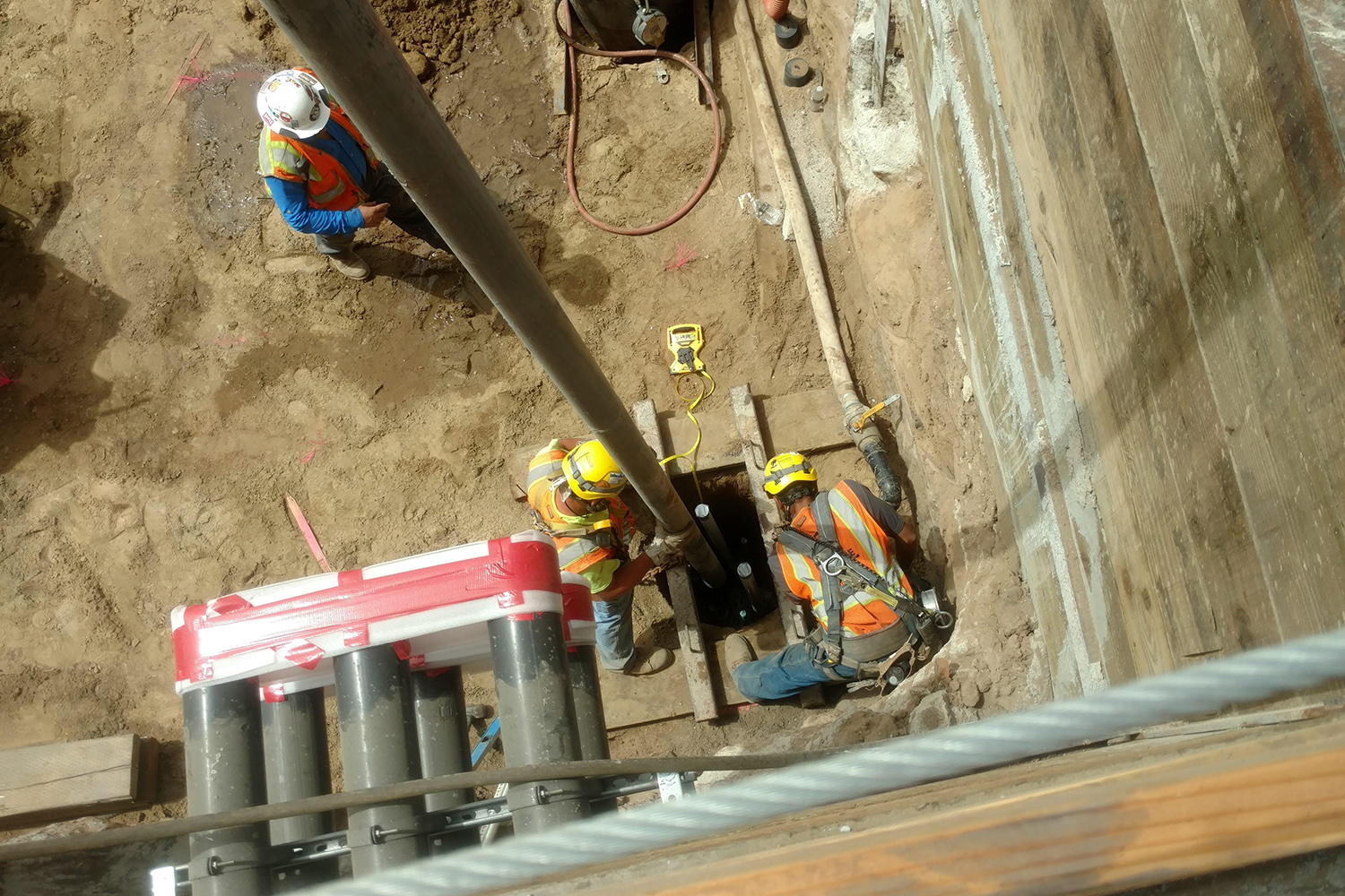 aldridge-electric-top-best-infrastructure-developers-airport-lax-terminal-expansion-drilling-foundation-projects.jpg