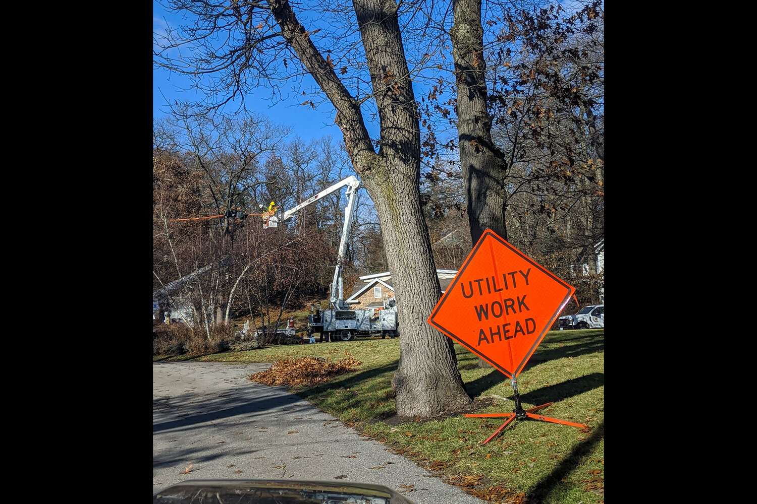 utility-work-ahead-sign-line-clearance-permits-aldridge-electric-safety.jpg