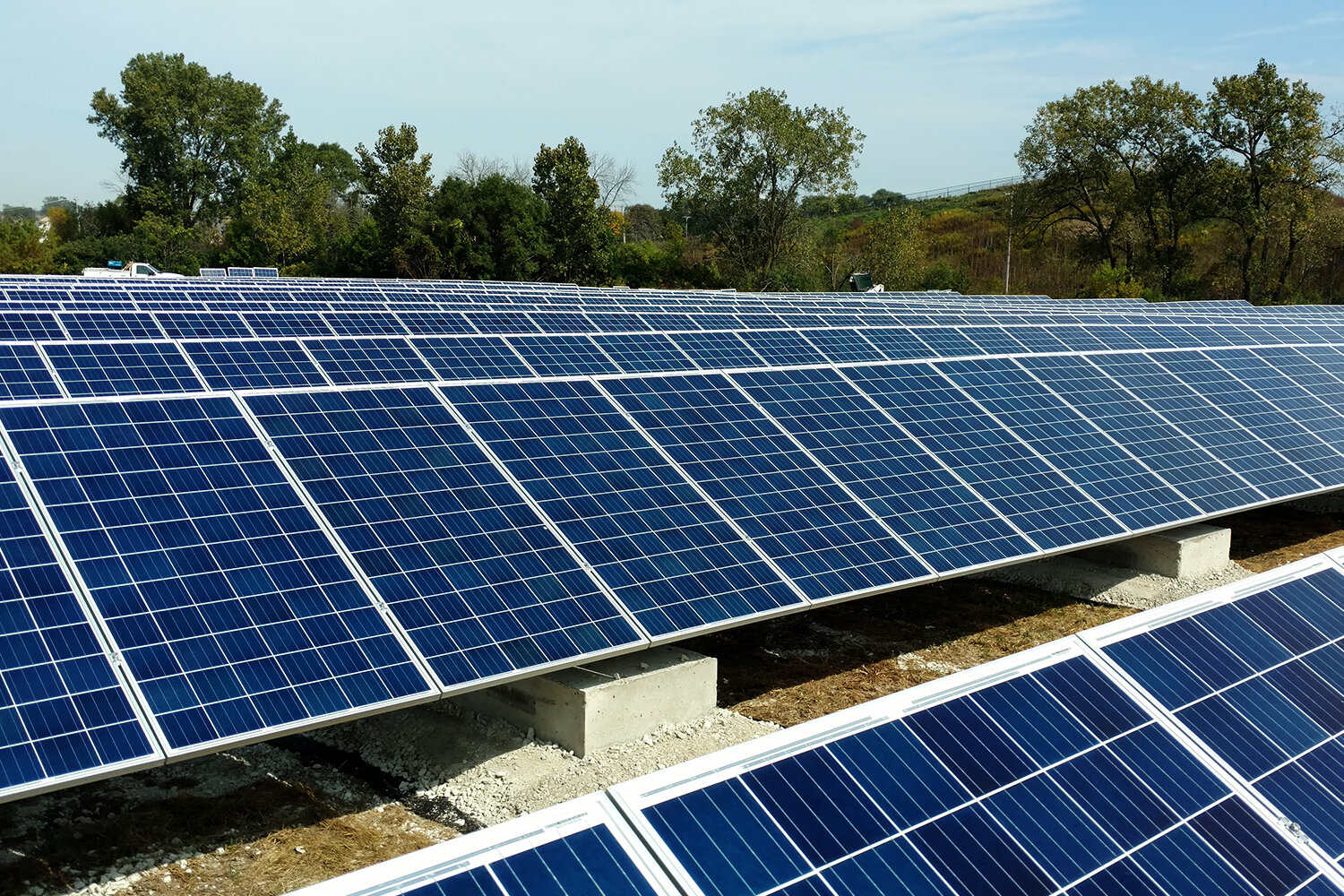 aldridge-solar-construction-installation-renewable-projects-midwest-utility.jpg