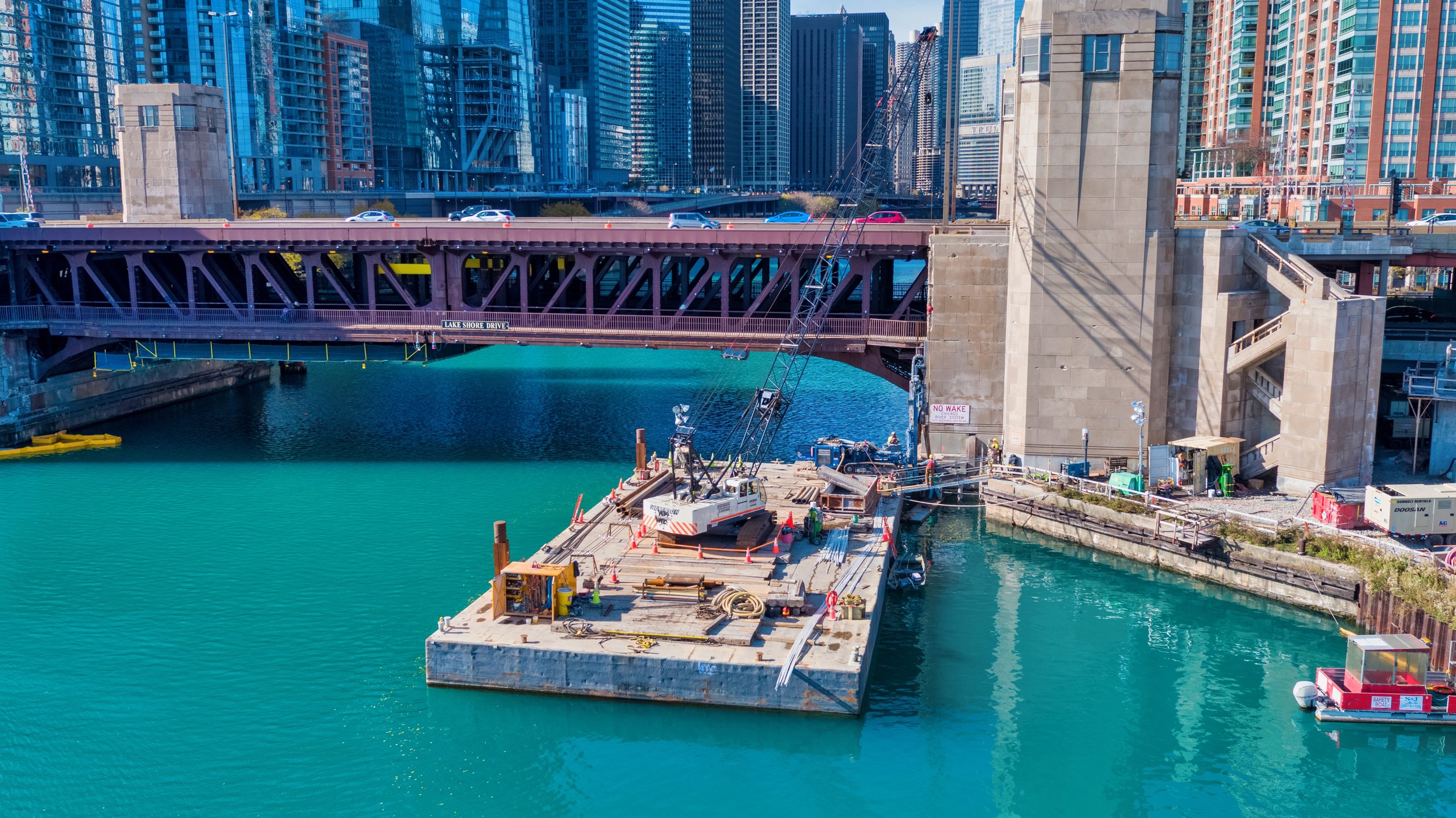 aldridge-chicago-bridge-marine-amphibious-construction-underwater.jpeg