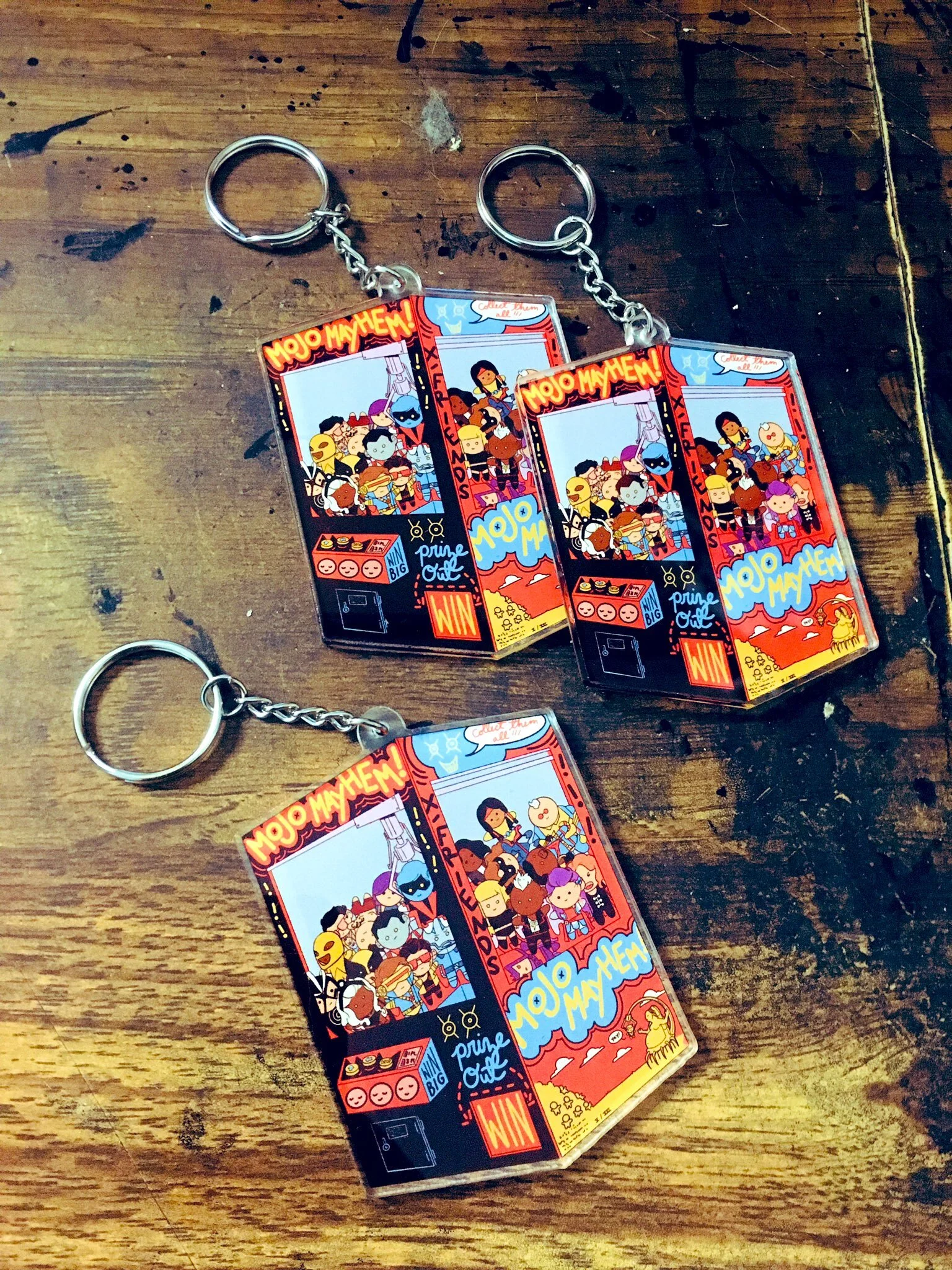 claw machine keychain.jpg