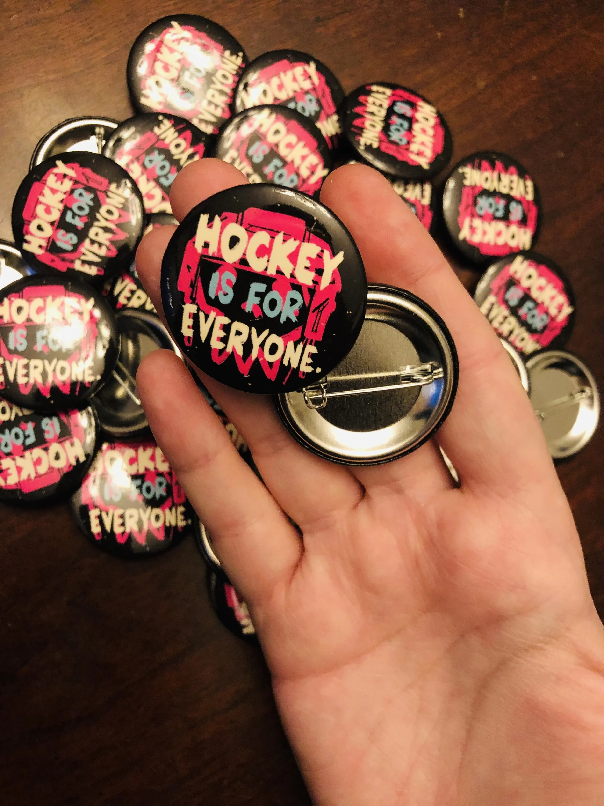 hockey 4 everyone button 2.jpg