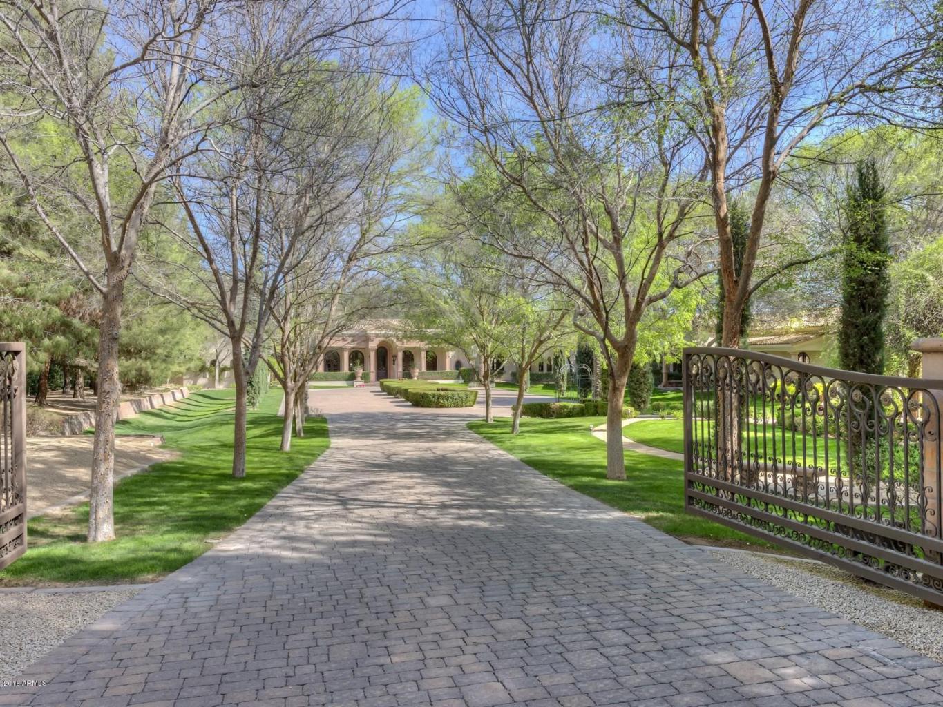 Privately Gated Estate