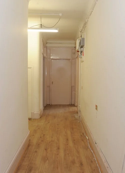 INTERIOR053.jpg
