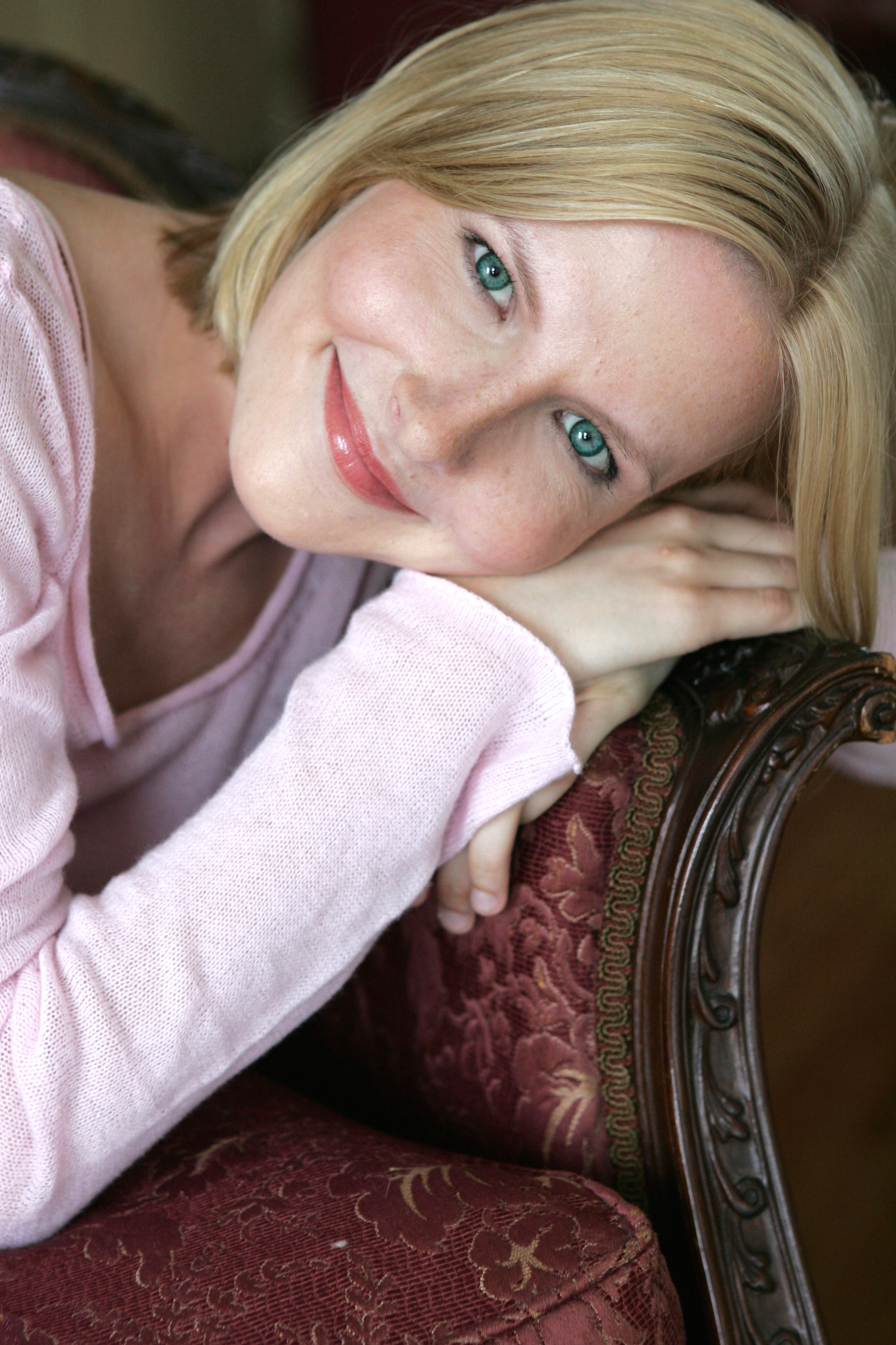 6. Rebecca Norris Producer_Cowriter  Image.jpg