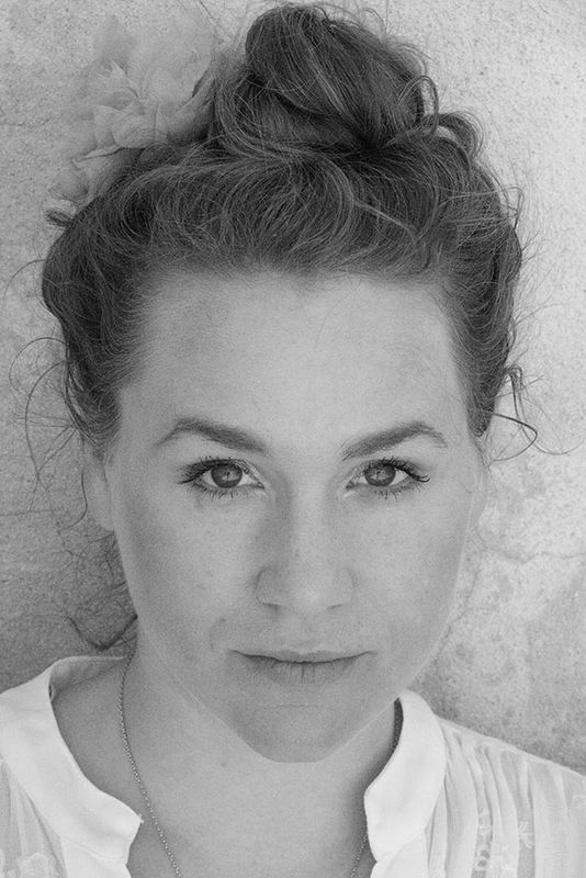 Headshot Lilli_Schwabe_KLEIN.jpg