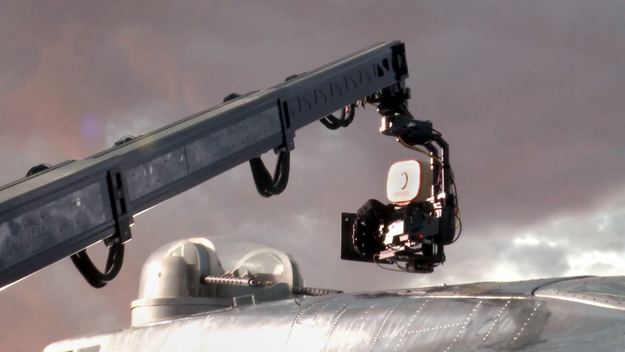 krieg_bts_crane_turret_pink.jpg