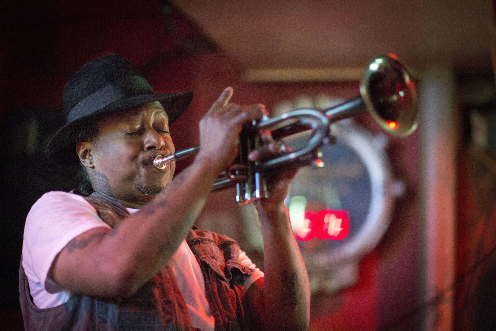 Photo 6 ROUS6_Musician_Kermit_Ruffins_frequently_BBQs_nutria_before_his_shows.jpg