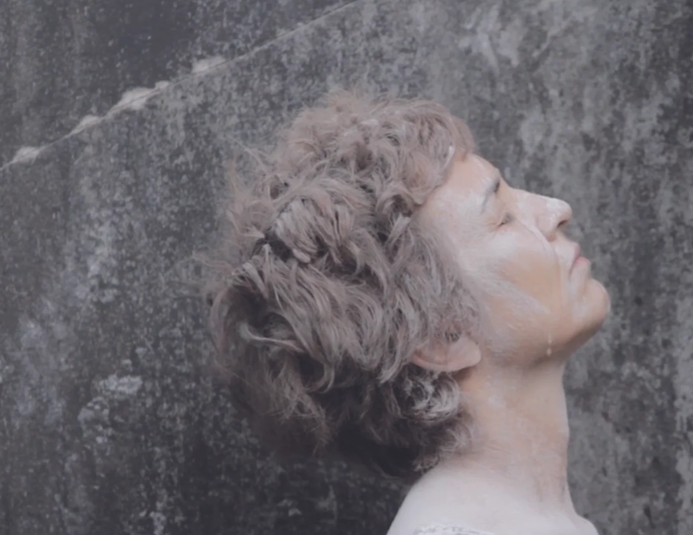 Photo 2 Water-On-Stone_Film_Stills_300dpi5.jpg