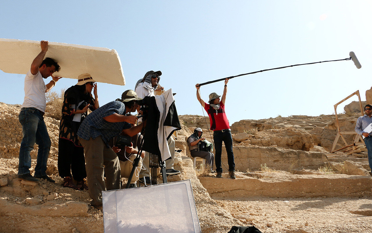 Photo 7 fourteenth_day-behind_the_scenes_e.jpg