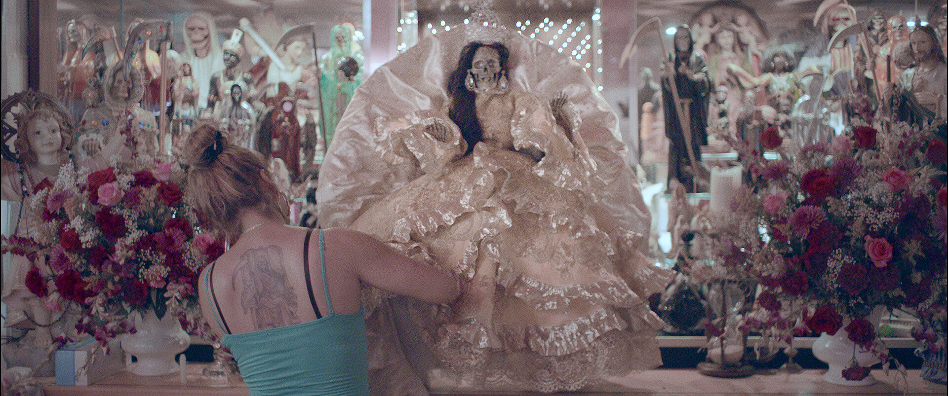 Photo 9 La_Flaca_frame11_1.jpg