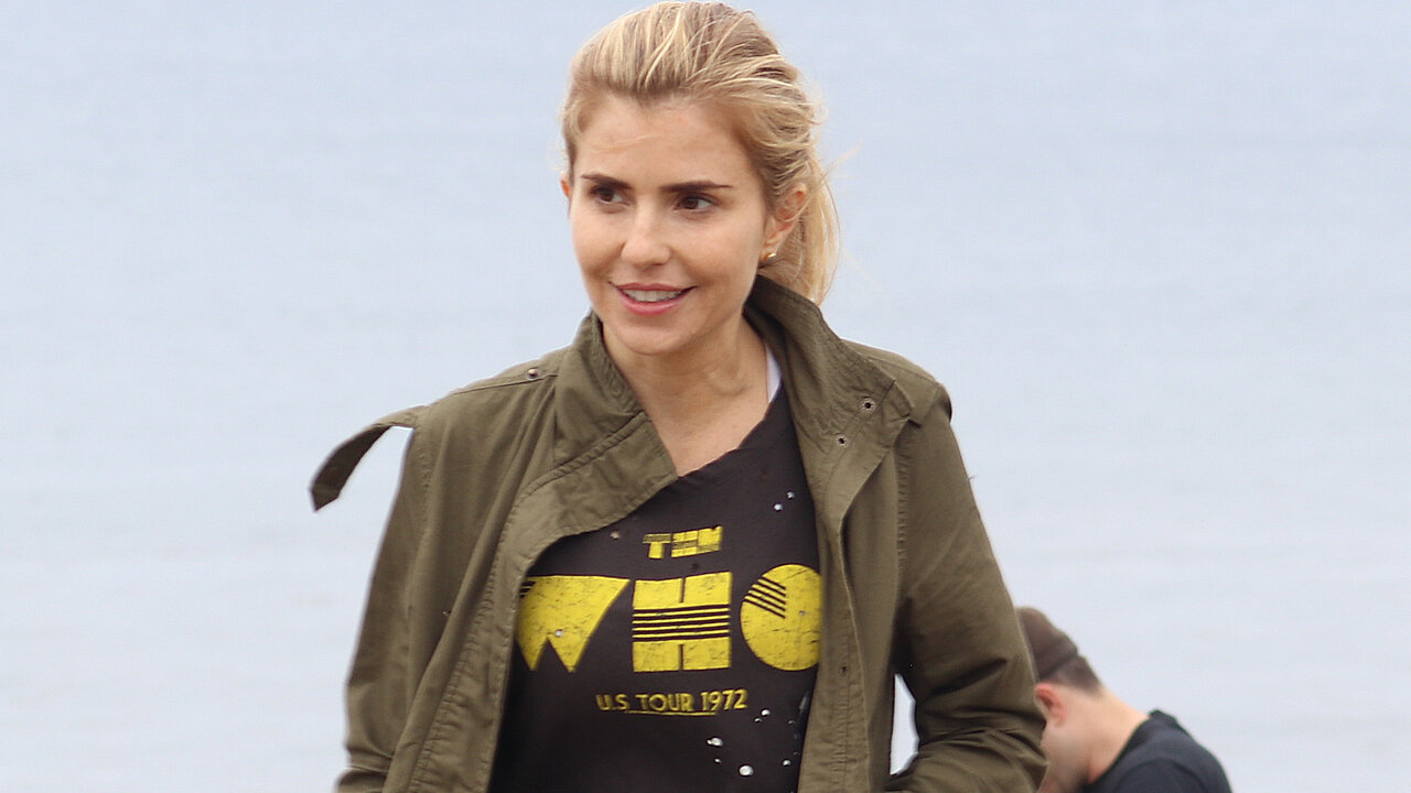 5Q's w/Kristen Gerweck "Wind Phone" Director